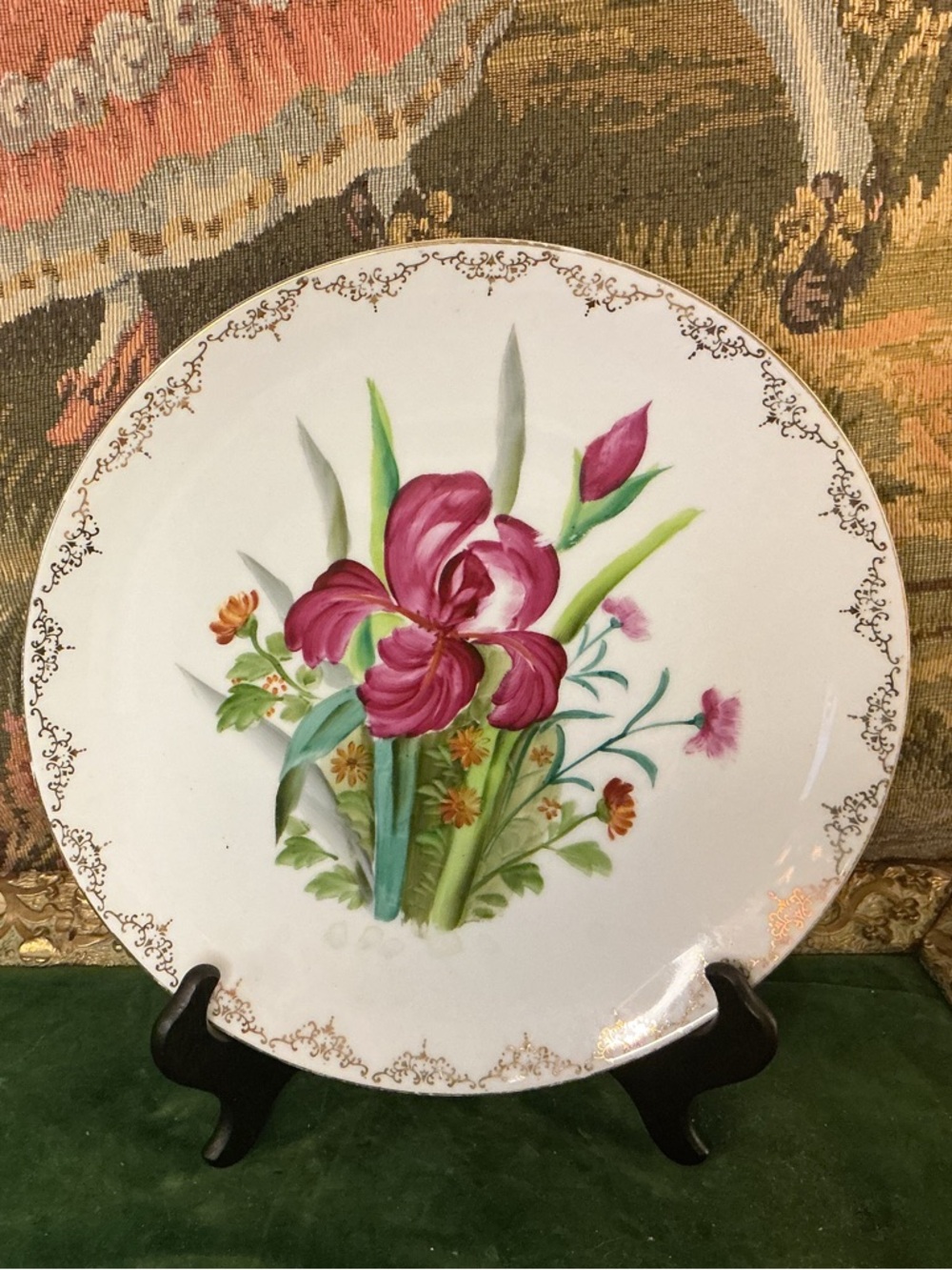 Hand-Painted Floral Dinner Plate in Pink with Gold Trim/ England